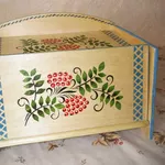 продам хлебницу и  кастрюлю