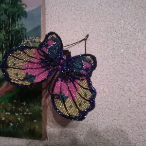 Бабочка из бисера для декора
